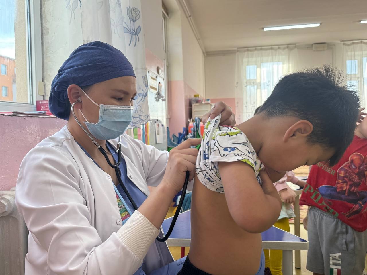 Томуу томуу төст өвчлөлийн дэгдэлтийн үед боловсролын байгууллагуудтай хамтран урьдчилан сэргийлэх ажлыг зохион байгуулж ажиллалаа.